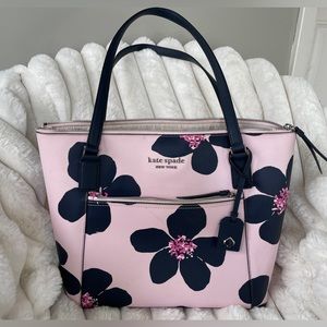 Kate Spade Cameron Large Tote in Grand Flora Navy Print Serendipity Pink
